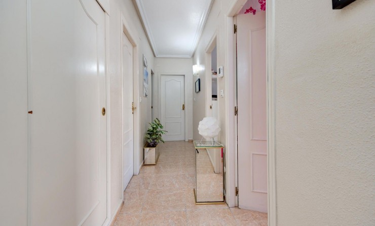 Revente - Appartement - Torrevieja - Centro - Muelle Pesquero