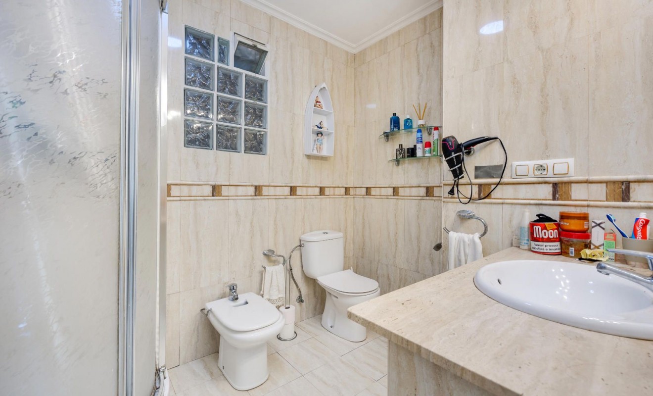 Revente - Appartement - Torrevieja - Centro - Muelle Pesquero