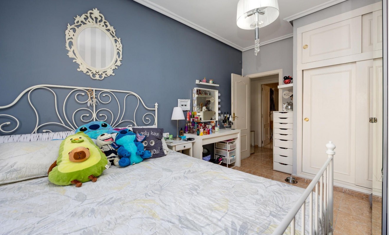 Revente - Appartement - Torrevieja - Centro - Muelle Pesquero