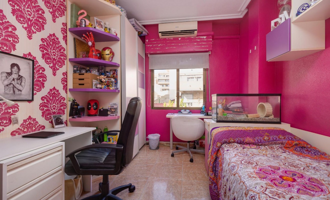 Revente - Appartement - Torrevieja - Centro - Muelle Pesquero