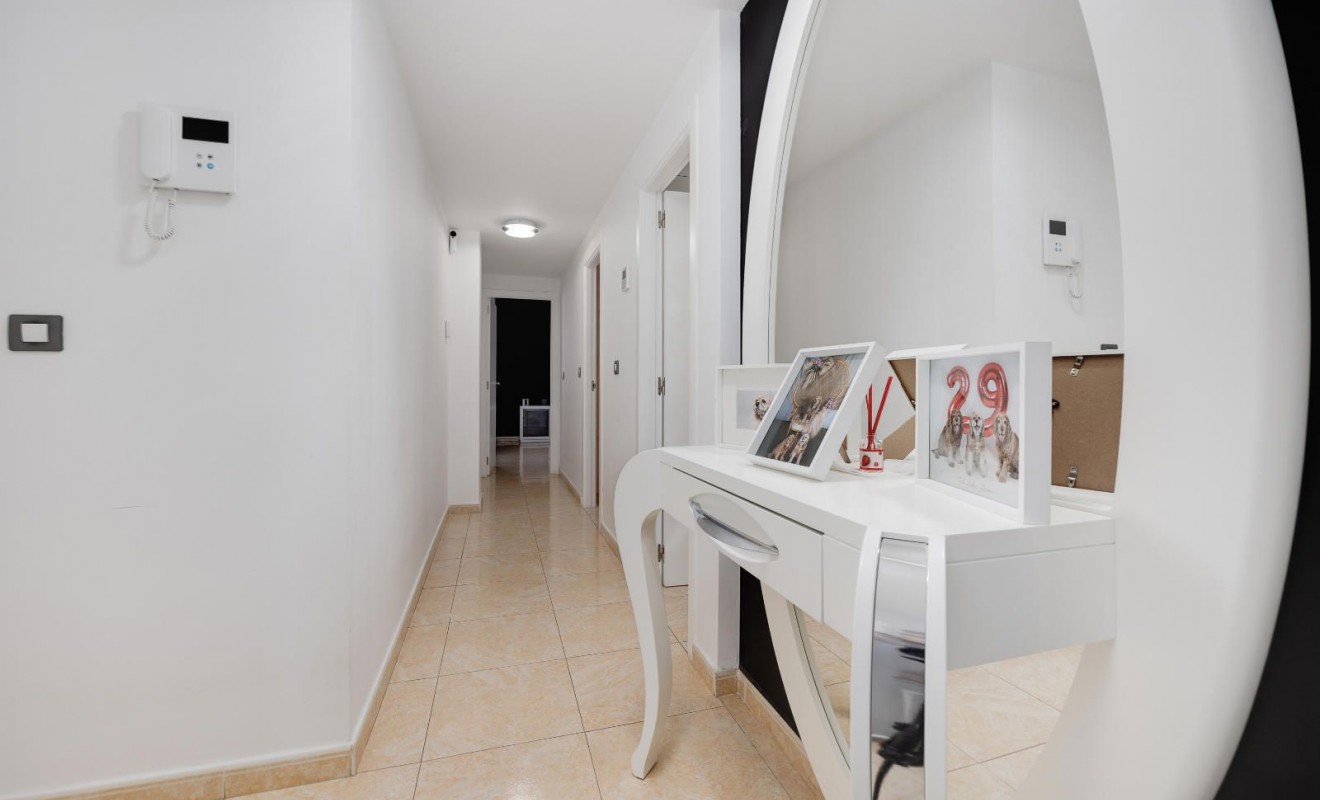 Wederverkoop - Appartement - Torrevieja - Centro - Muelle Pesquero