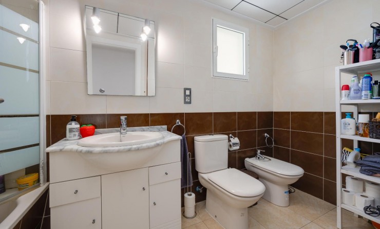 Wederverkoop - Appartement - Torrevieja - Centro - Muelle Pesquero