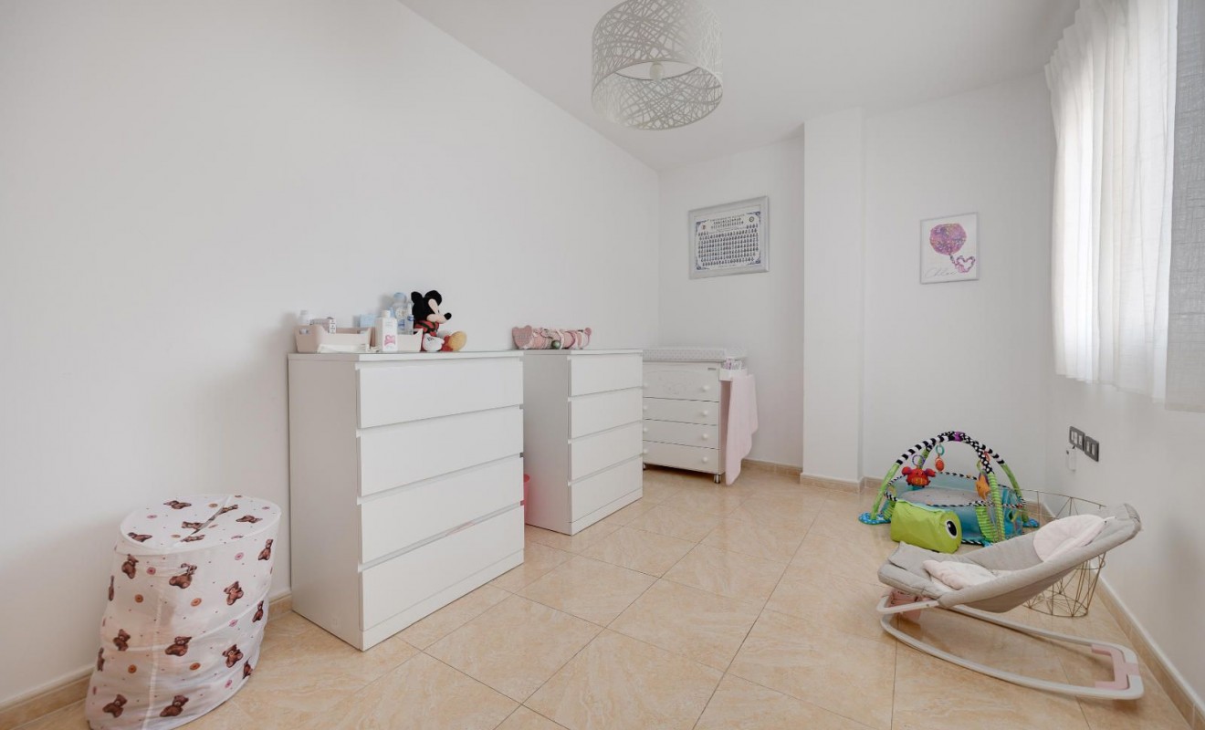 Wederverkoop - Appartement - Torrevieja - Centro - Muelle Pesquero