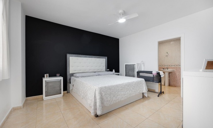 Wederverkoop - Appartement - Torrevieja - Centro - Muelle Pesquero