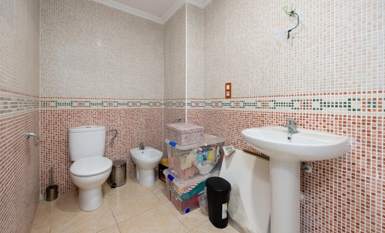 Wederverkoop - Appartement - Torrevieja - Centro - Muelle Pesquero