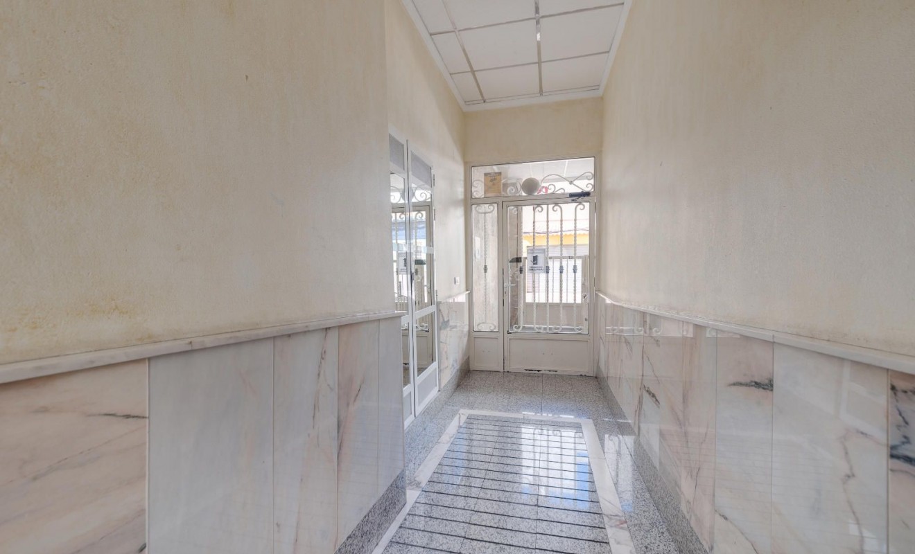 Wederverkoop - Appartement - Torrevieja - Centro - Muelle Pesquero