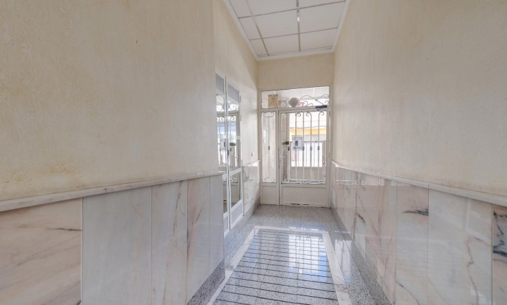 Wederverkoop - Appartement - Torrevieja - Centro - Muelle Pesquero