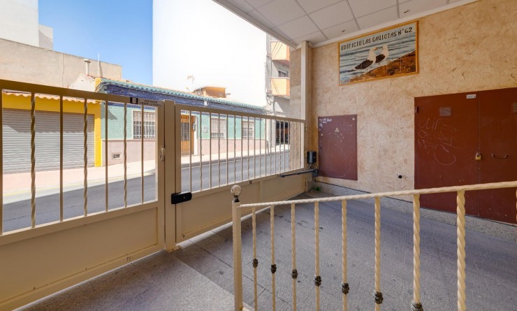Wederverkoop - Appartement - Torrevieja - Centro - Muelle Pesquero