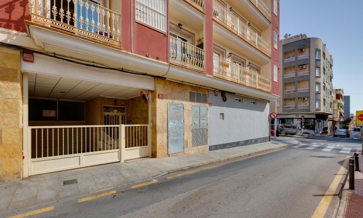 Wederverkoop - Appartement - Torrevieja - Centro - Muelle Pesquero
