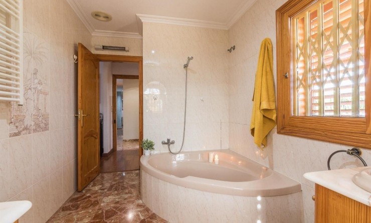 Sale - Detached house - Elche/Elx - Corte Ingles