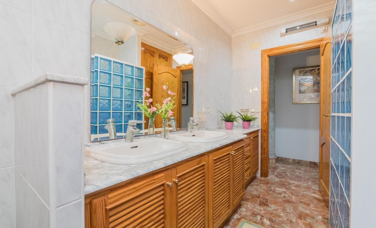 Sale - Detached house - Elche/Elx - Corte Ingles