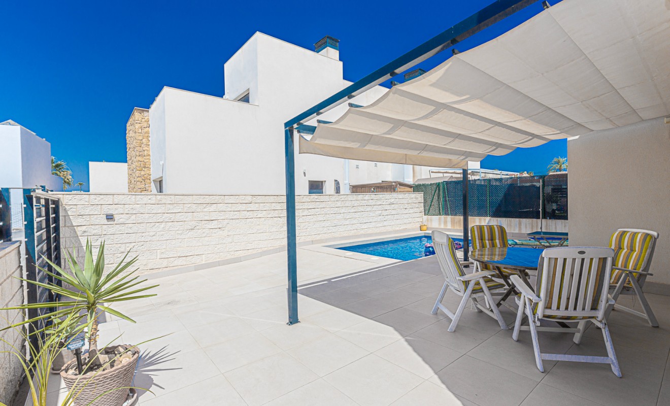 Wederverkoop - Villa - Ciudad Quesada - Doña Pepa