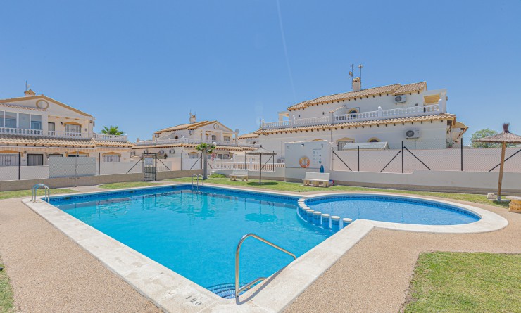 Sale - Town House - Los Altos