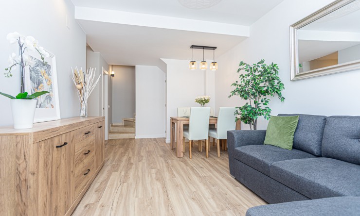 Sale - Town House - Los Altos