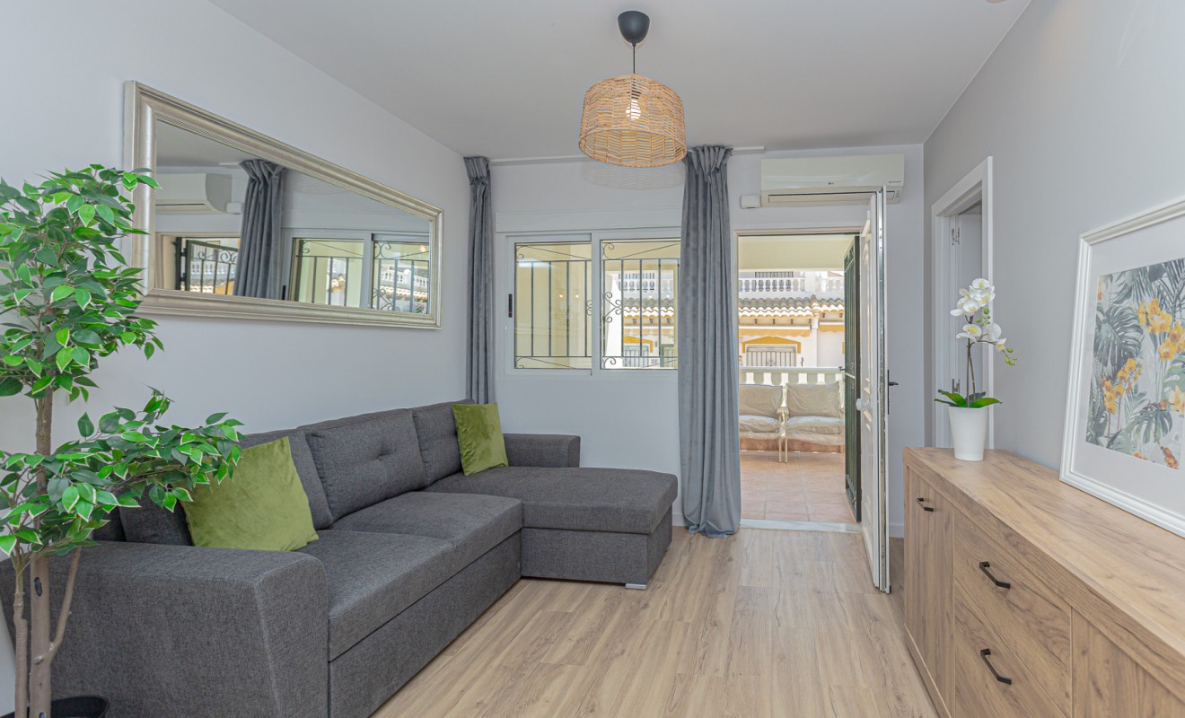Sale - Town House - Los Altos