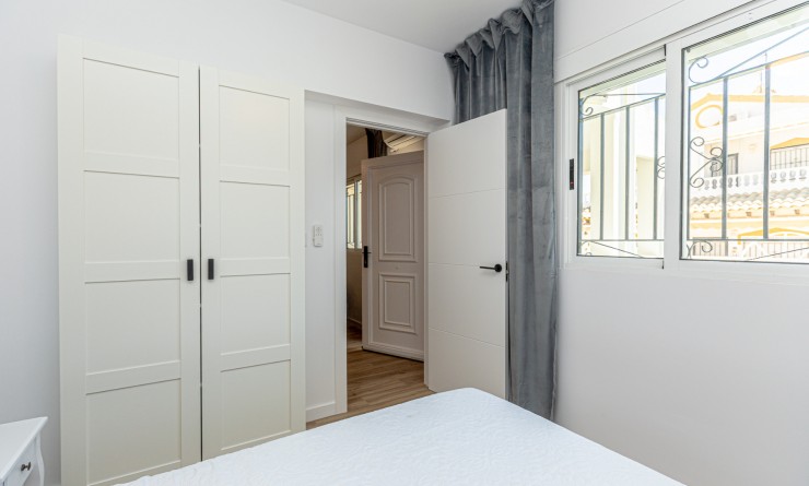Sale - Town House - Los Altos
