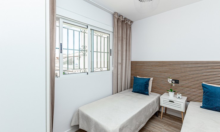 Sale - Town House - Los Altos