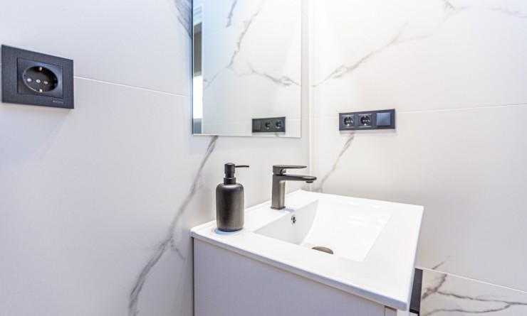 Sale - Town House - Los Altos