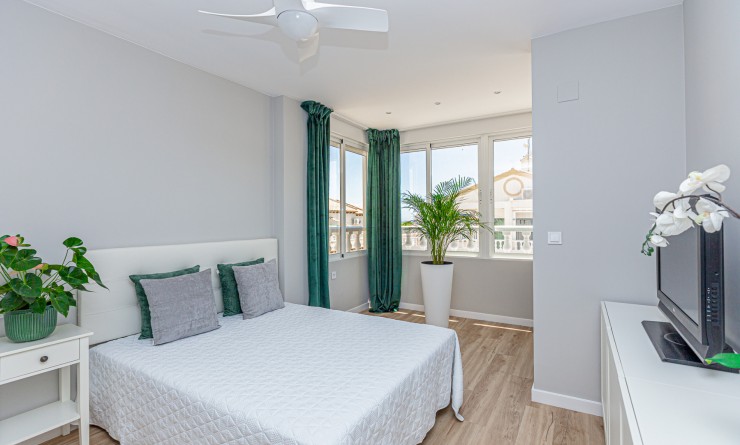 Sale - Town House - Los Altos