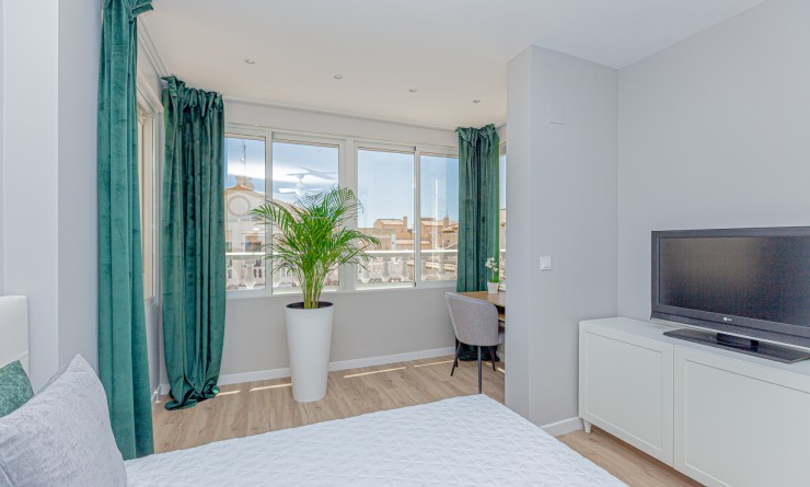 Sale - Town House - Los Altos