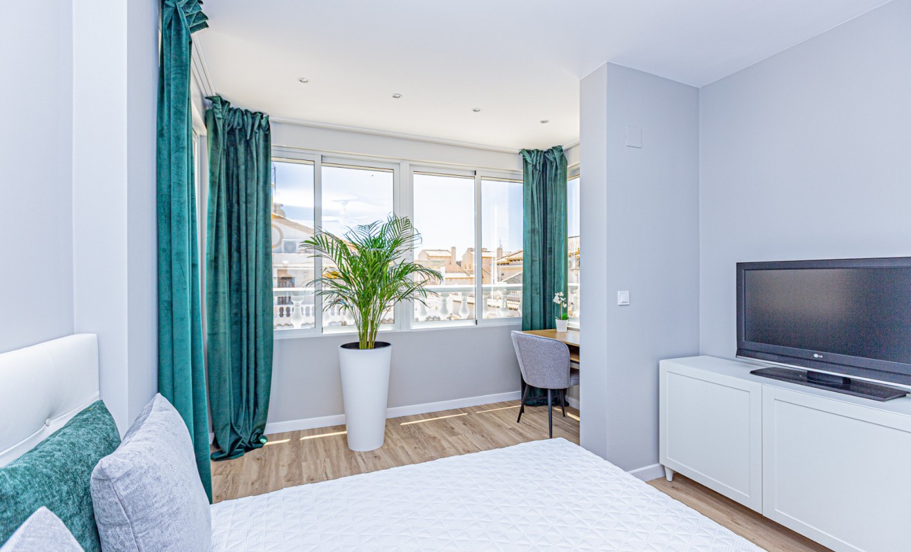 Sale - Town House - Los Altos