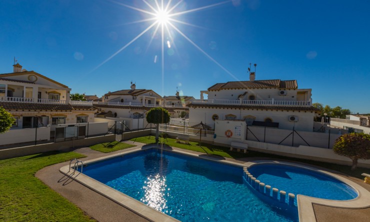 Sale - Town House - Los Altos