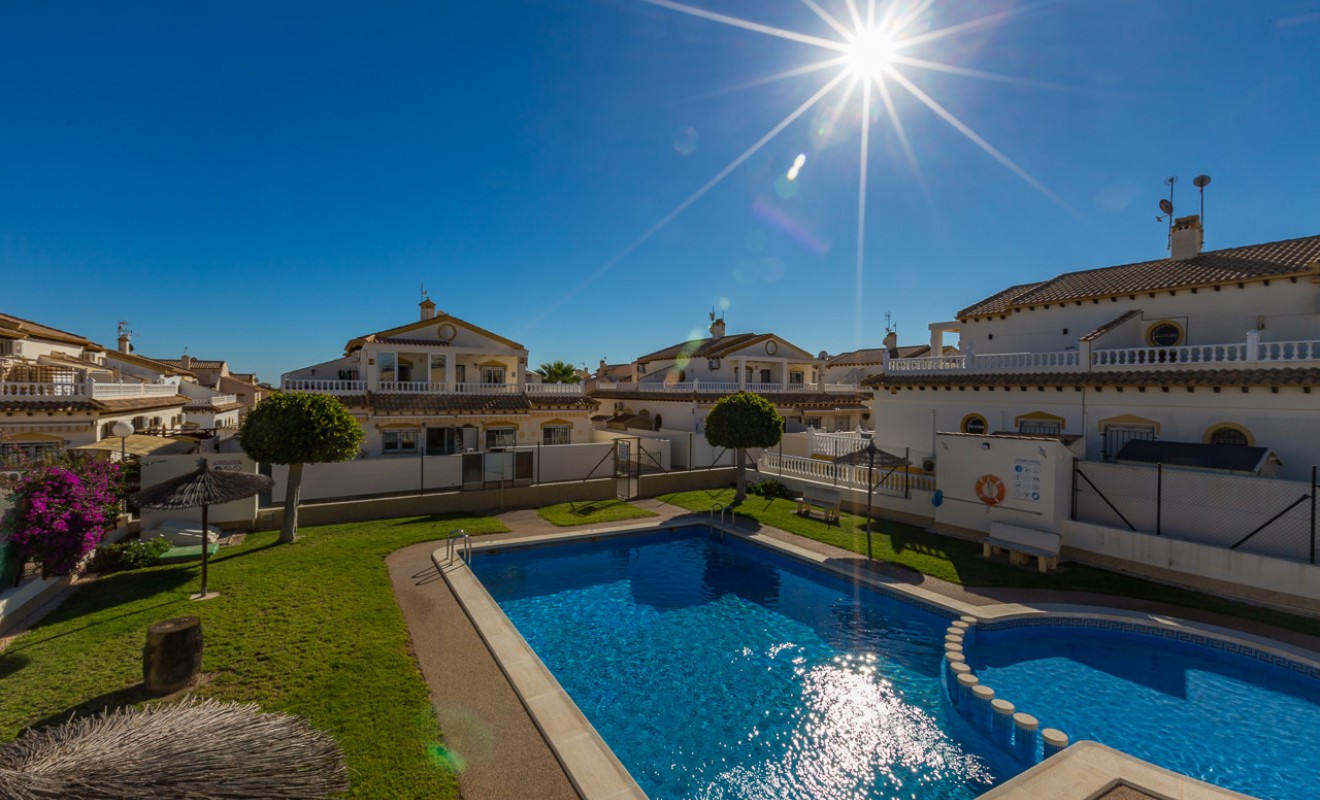 Sale - Town House - Los Altos
