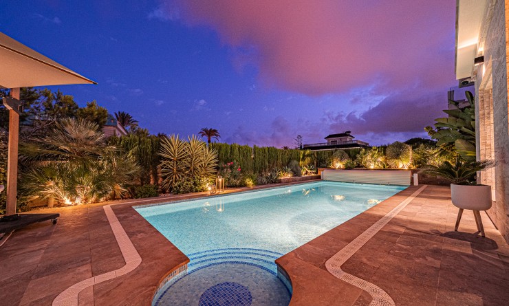 Wederverkoop - Villa - La Zenia - Beachside
