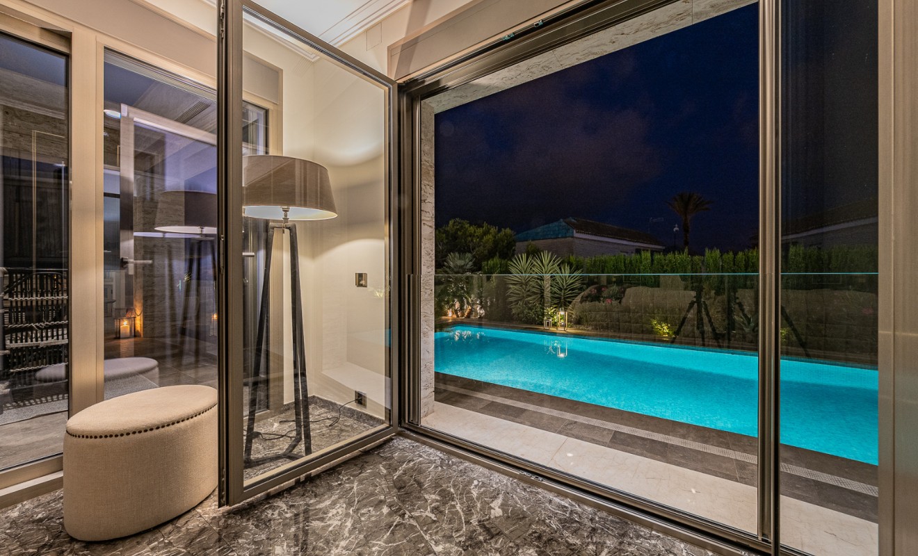 Wederverkoop - Villa - La Zenia - Beachside