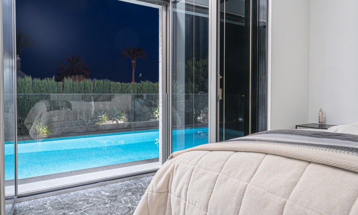 Wederverkoop - Villa - La Zenia - Beachside