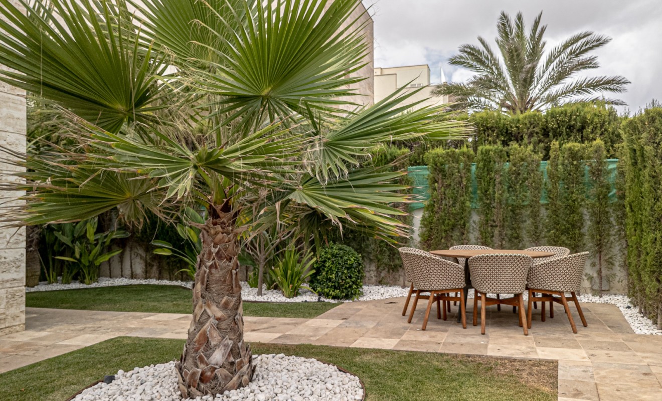 Wederverkoop - Villa - La Zenia - Beachside