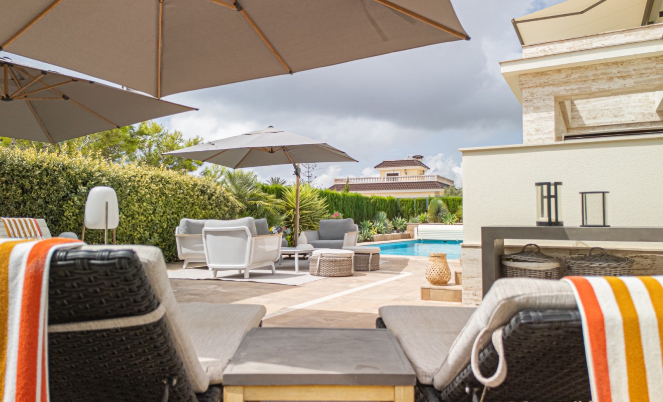 Wederverkoop - Villa - La Zenia - Beachside