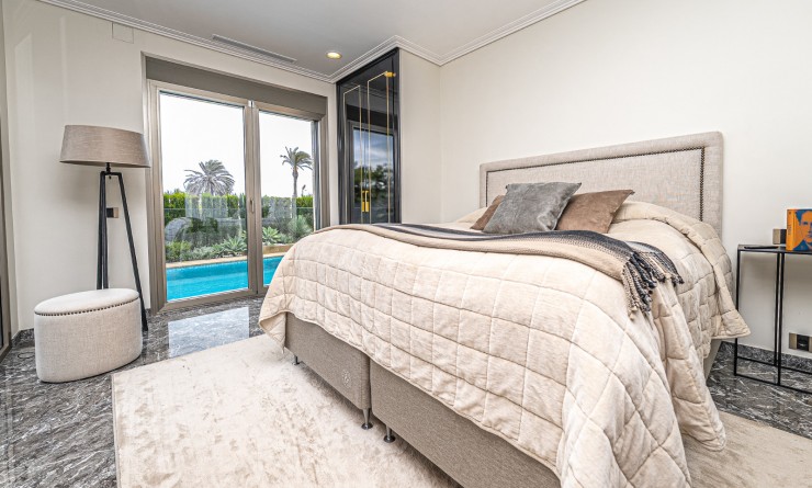Wederverkoop - Villa - La Zenia - Beachside