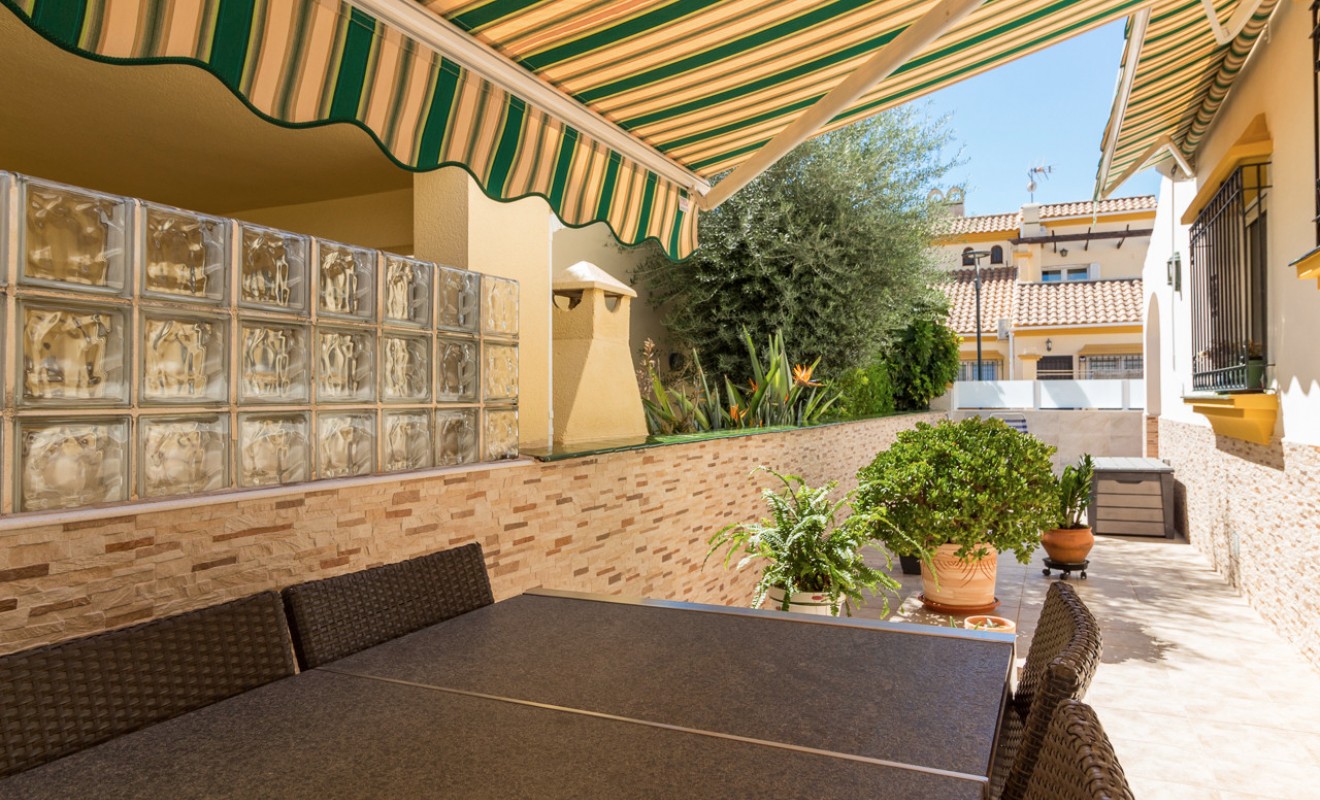 Wederverkoop - Semi Detached Villa - La Zenia