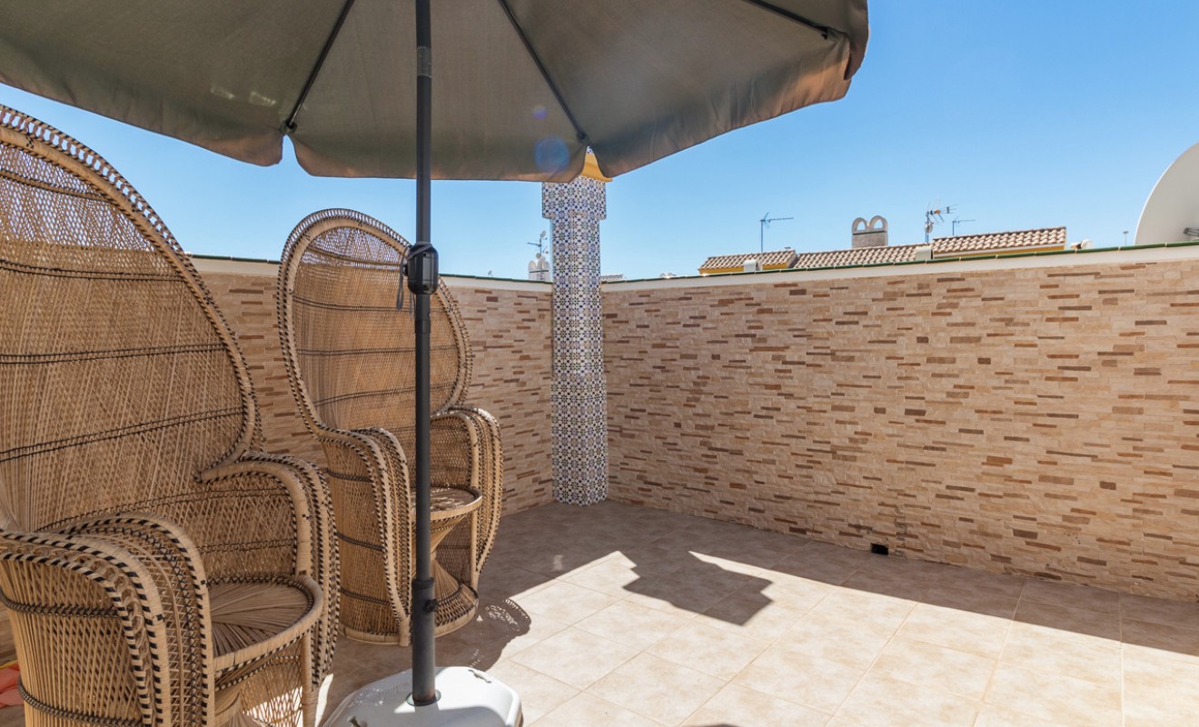 Wederverkoop - Semi Detached Villa - La Zenia