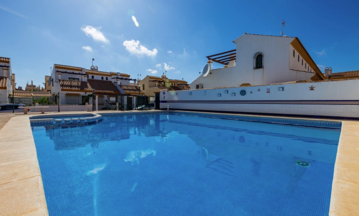 Wederverkoop - Semi Detached Villa - La Zenia