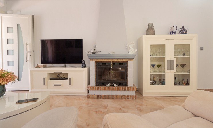 Wederverkoop - Semi Detached Villa - La Zenia