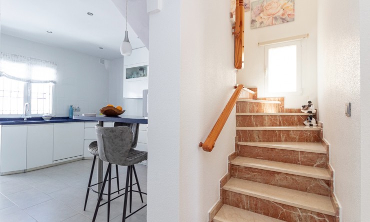 Wederverkoop - Semi Detached Villa - La Zenia