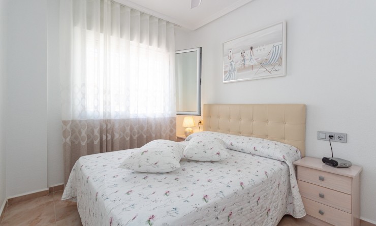 Wederverkoop - Semi Detached Villa - La Zenia