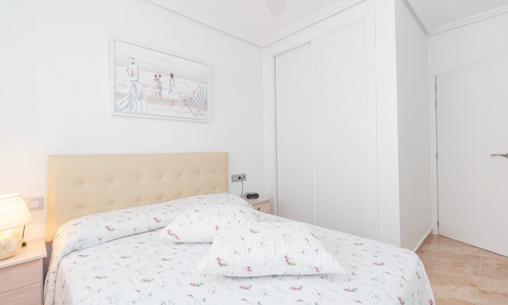 Wederverkoop - Semi Detached Villa - La Zenia