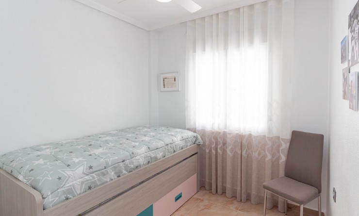 Wederverkoop - Semi Detached Villa - La Zenia