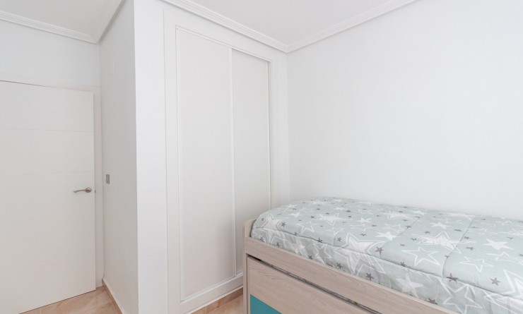 Wederverkoop - Semi Detached Villa - La Zenia