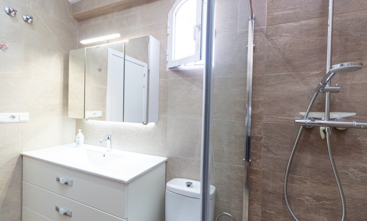Wederverkoop - Semi Detached Villa - La Zenia