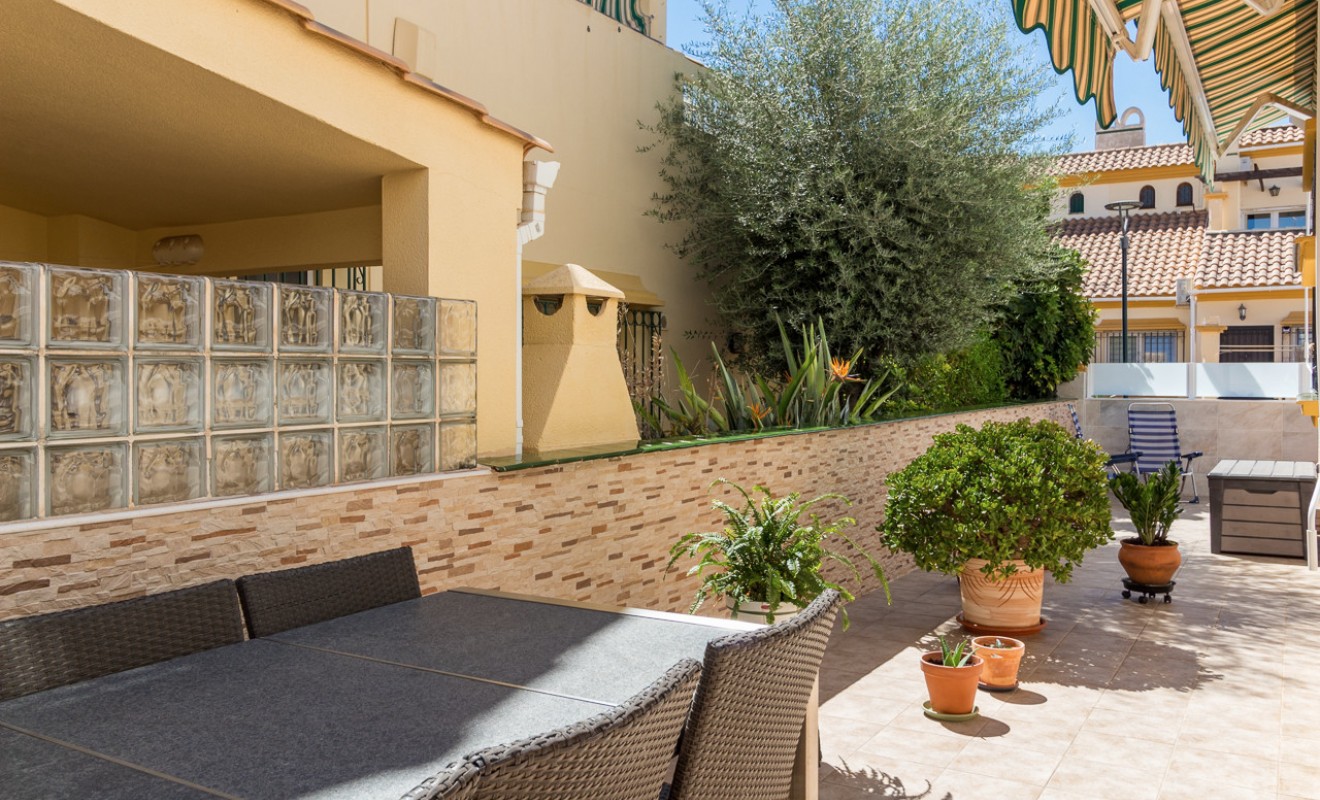 Wederverkoop - Semi Detached Villa - La Zenia