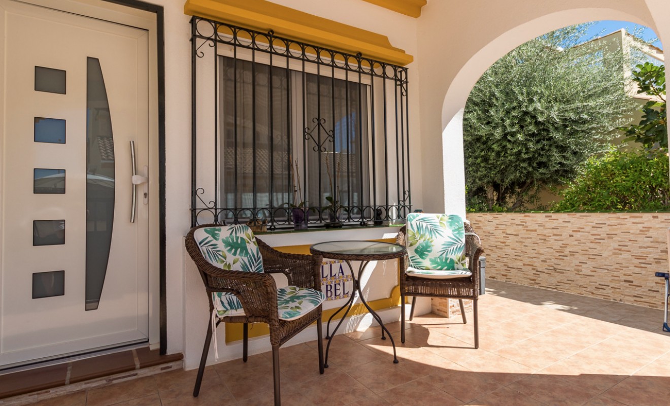 Wederverkoop - Semi Detached Villa - La Zenia