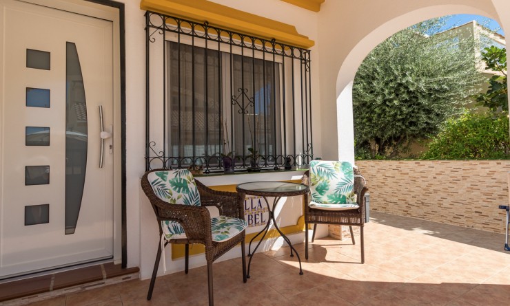 Wederverkoop - Semi Detached Villa - La Zenia