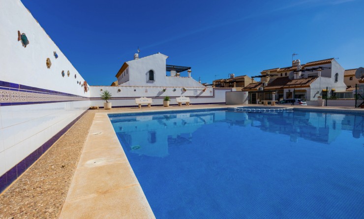 Wederverkoop - Semi Detached Villa - La Zenia