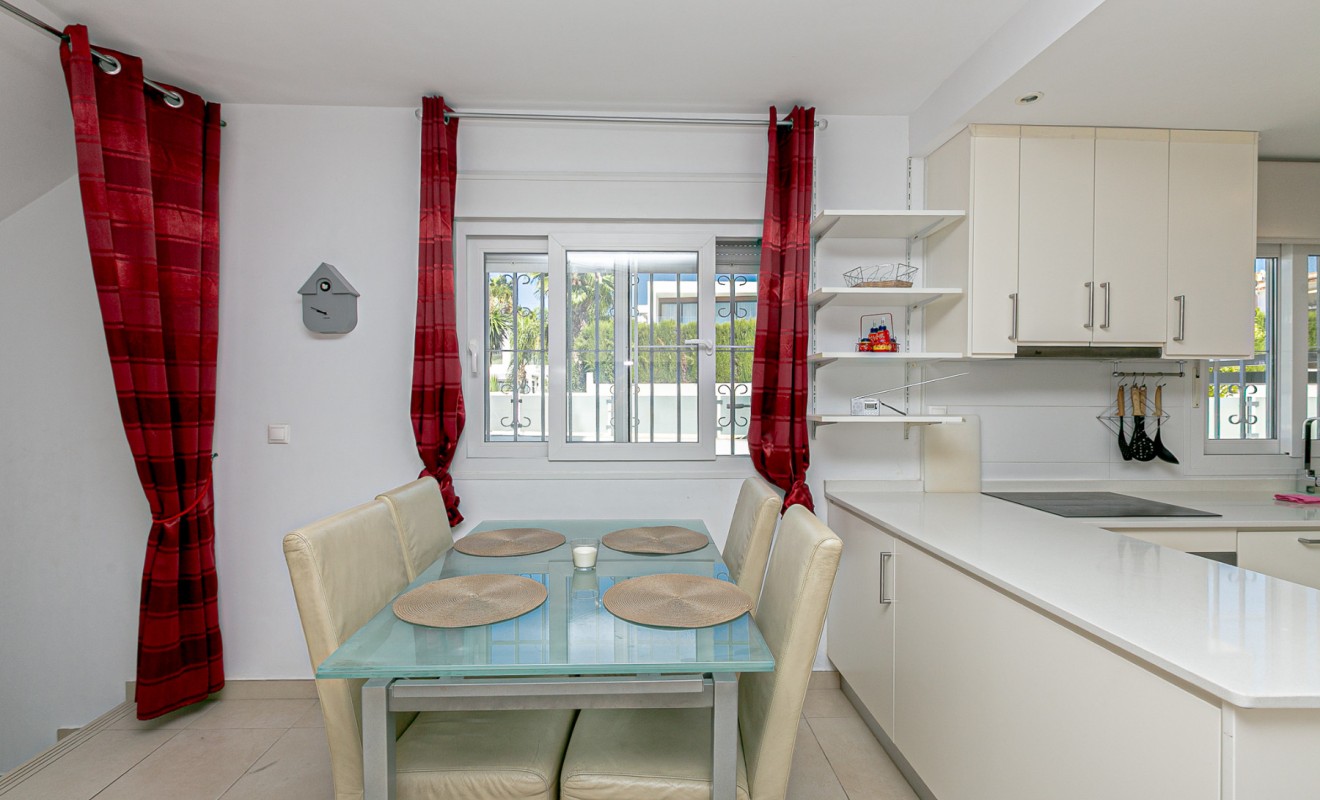 Sale - Villa - La Marina