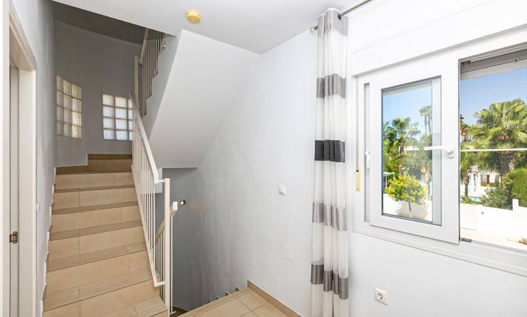 Sale - Villa - La Marina
