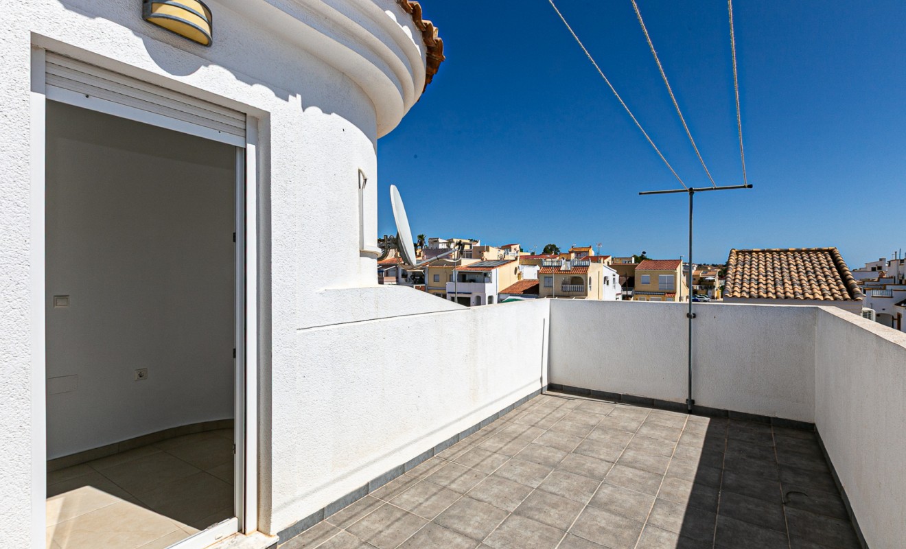 Sale - Villa - La Marina